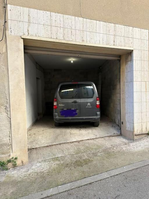 Appartement Centre Ville - Parking Prive - Wifi ニーム エクステリア 写真